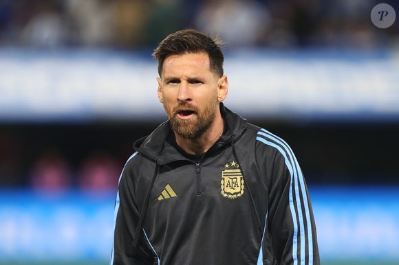 Lionel Messi fez tratamento de saúde avaliado em 1 mil dólares, o que era alto demais para sua família na época