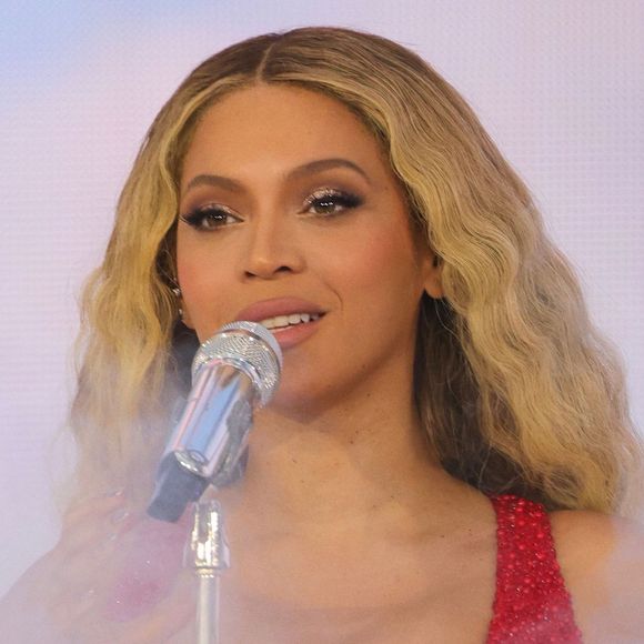 Beyoncé levou um grande susto durante um show em Houston, nos EUA