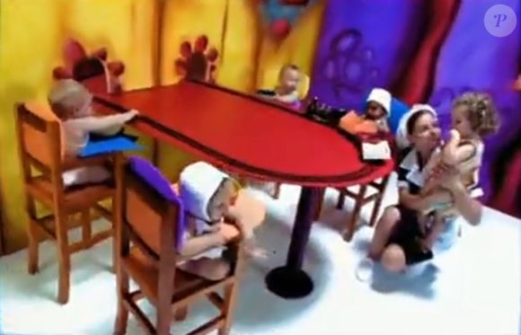 Ex-atriz mirim do SBT apareceu aos 9 meses no clipe 'O Almoço' do DVD de Gugu Liberato