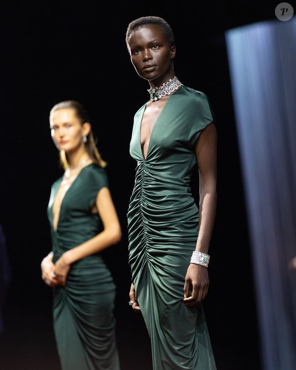 Na capital italiana da moda e do design, a coleção Eclettica ganha vida ao lado de uma extraordinária constelação de ícones globais