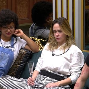 Reta final do BBB 26: Ana Paula Renault, Juliano Floss e Milena disputam o prêmio