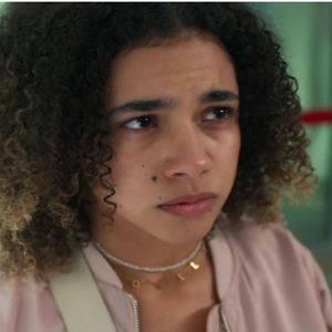 Quem é o pai de Joélly (Alana Cabral) na novela 'Três Graças'? Jorginho Ninja (Juliano Cazarré) sai da cadeia