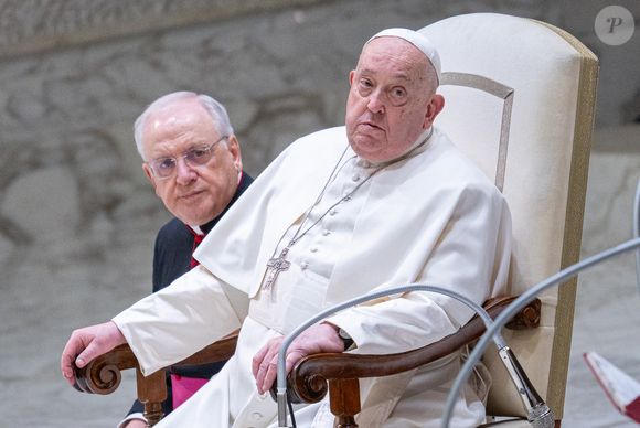 Papa Francisco está internado desde o último dia 14 de fevereiro, em Roma.