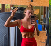 Deusa! Aos 44 anos, Grazi Massafera impressiona ao exibir abdômen trincado, costas definidas e beleza natural em nova sequência de fotos