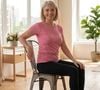 O Pilates na cadeira é uma excelente opção de baixo impacto para pessoas com mais de 60 anos