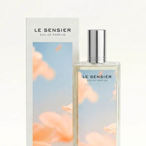 O Douceur de Nectar apresentado por Lívian Aragão tem 50 ml e aparece com preço promocional de R$ 139,00. A fragrância é inspirada no My Way, da Giorgio Armani, e aposta em uma composição floral branca amadeirada