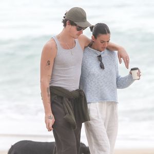 10. Entre passeios por Ipanema e momentos de descanso na cobertura de Bruna Marquezine, Shawn Mendes aproveita a temporada no Brasil em um dos endereços mais luxuosos da Zona Sul carioca. As informações são do Jornal O Globo