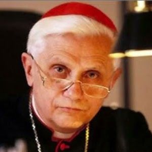 Cardeal Claudio Hummes ‘me abraçou, me beijou e disse: ‘Não se esqueça dos pobres’. Pensei em Francisco de Assis’, contou o Papa Francisco
