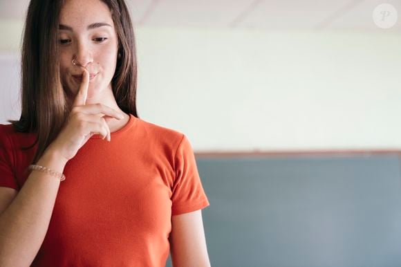 Especialistas explicam por que falar menos sobre metas pode evitar frustrações, reduzir a ansiedade e preservar a energia emocional durante o processo