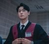 Enquanto isso, Choi Kang-ho se torna um promotor, mas as lembranças da infância o deixam afastado da mãe
