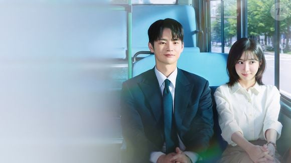 Quando menos esperam, Lee Yoon-seo e Kang Si-woo estão completamente apaixonados e vivendo um romance de escritório