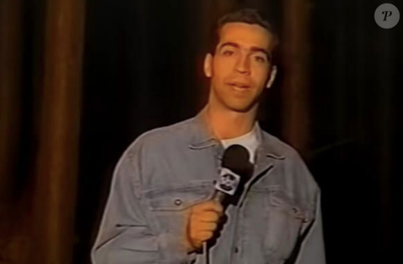 César Tralli deixou o 'Aqui Agora' em 1993, dois anos depois, quando recebeu uma oportunidade na Globo