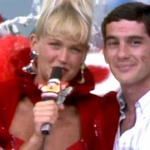 Lene Sensitiva marcou presença no programa 'Chupim' e falou sobre o relacionamento de Xuxa e Senna.