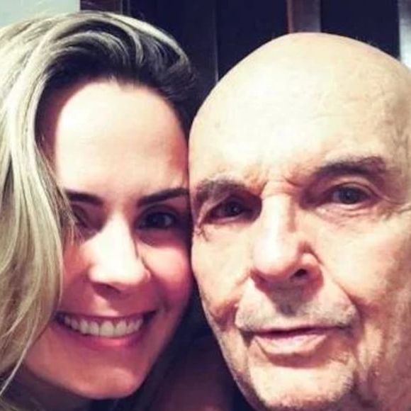 Internado desde a Sexta-feira Santa, o pai de Ana Paula Renault, participante do BBB 26, teve o quadro de saúde atualizado pela irmã da sister. A família afirma que ele está bem e se recuperando