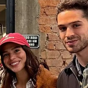 Chef entrega Bruna Marquezine e João Guilherme juntos em restaurante badalado de SP e foto reforça rumores de volta do namoro