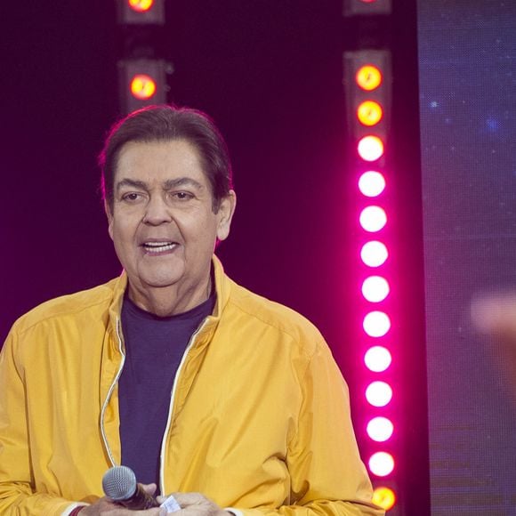 Faustão segue internado em recuperação após realizar dois transplantes na última semana