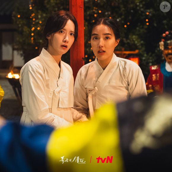 No dorama da Netflix, ela interpreta a carismática cozinheira Seo Gil-geum, braço direito de Ji-young no palácio