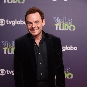 Matheus Nachtergaele na festa de lançamento de 'Vale Tudo', em março de 2025