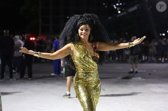 Carnaval 2025: Juliana Alves, ex-rainha de bateria da Unidos da Tijuca, marcou presença no primeiro dia de ensaio técnico