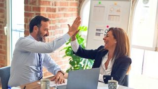 As pessoas mais bem-sucedidas têm 9 pequenos hábitos que praticam todos os dias para impulsionar seu desenvolvimento pessoal