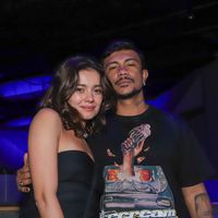 Firmes e fortes! Sophie Charlotte e Xamã curtem show no Rio em clima de romance após reatarem o namoro