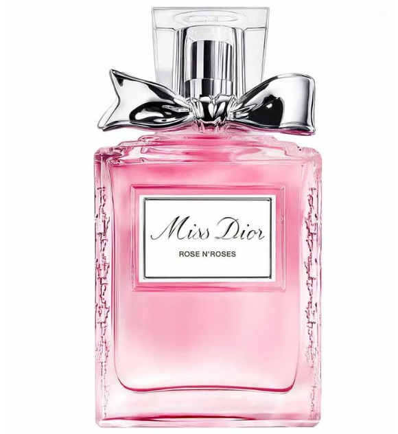 Miss Dior Rose N'Roses, de Dior, é um perfume cintilante cor-de-rosa, misturando o cítrico das frutas com o floral e romântico das rosas.