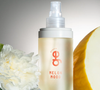 A proposta do Melon Mood é unir perfume e hidratação em uma única bruma, que pode ser aplicada tanto no corpo quanto nos cabelos ao longo do dia