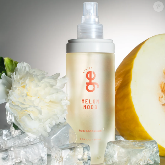 A proposta do Melon Mood é unir perfume e hidratação em uma única bruma, que pode ser aplicada tanto no corpo quanto nos cabelos ao longo do dia