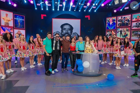 Ivo Holanda comemora 90 anos com homenagem no 'Programa Silvio Santos com Patricia Abravanel' em 22 de junho de 2025