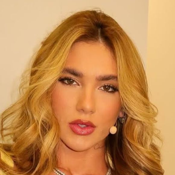 Médica alerta sobre diagnóstico de Virgínia Fonseca que pode causar ferimentos na pele: 'Devem buscar ajuda médica e psicológica'