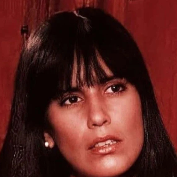 Maria de Fátima (Gloria Pires) mataria Marco Aurelio (Reginaldo Faria) em 'Vale Tudo', de 1988; Odete Roitman (Beatriz Segall) sobreviveria