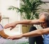 Após os 50 anos, é muito comum que as pessoas passem a sentir dificuldades na postura