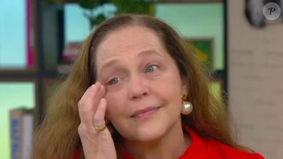 Isabela Garcia se emocionou com palavras do amigo Tony Ramos em programa de TV