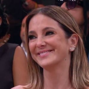 Ticiane Pinheiro chorou com a homenagem de César Tralli