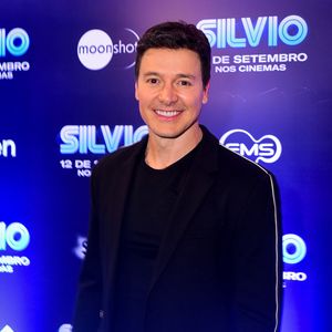 Rodrigo Faro conversa com a Globo para fazer a novela ‘Quem Ama Cuida’, substituta de ‘Três Graças’