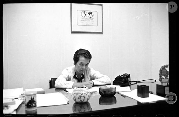 Diretora de jornalismo da Globo em 1987, Alice-Maria Tavares Reiniger precisou passar por cirurgia na rótula; anbtebraço e nariz também foram fraturados