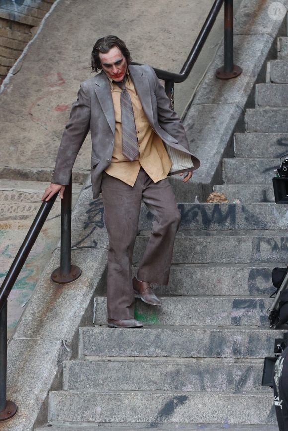 Joaquin Phoenix, intérprete do Coringa no filme, disse que ficou impactado com a perda de peso de Lady Gaga