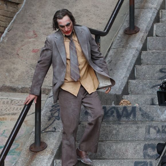 Joaquin Phoenix, intérprete do Coringa no filme, disse que ficou impactado com a perda de peso de Lady Gaga