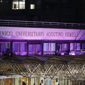 Francisco foi internado no Hospital Policlínico Universitário Agostino Gemelli de Roma: os médicos foram diretos: "no momento, ele não tem sepse, mas qualquer agravamento pode mudar esse cenário".