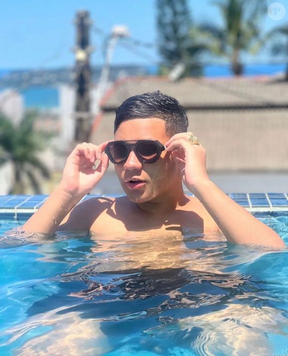 Kayky Bezerra, filho de Deolane, desabafa sobre prisão da mãe: “Nunca vou entender ou aceitar o nível de ódio e inveja por causa da festa de uma criança de 10 anos.