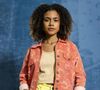 Joélly Maria das Graças (Alana Cabral) é filha de Gerluce (Sophie Charlotte), neta de Lígia (Dira Paes), envolve-se secretamente com Raul (Paulo Mendes), filho de Arminda (Grazi Massafera), e acaba engravidando.