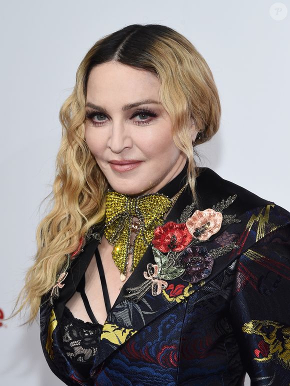 Antes e depois de Madonna em 50 fotos: lifting, rinoplastia e preenchimento estão na lista de intervenções suspeitas entre fãs e especialistas