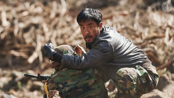 'Moving': Jang Ju-won é um pai com superpoderes que vive em segredo para proteger a filha de um passado perigoso