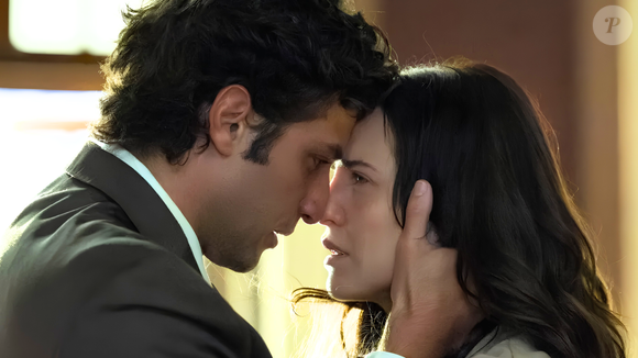 Adriana e Pedro se reencontram na segunda fase da novela