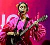 Marisa Monte recusou divulgar bet? Imagens do palco geraram rumores nas redes sociais, mas equipe da cantora se pronunciou sobre o caso