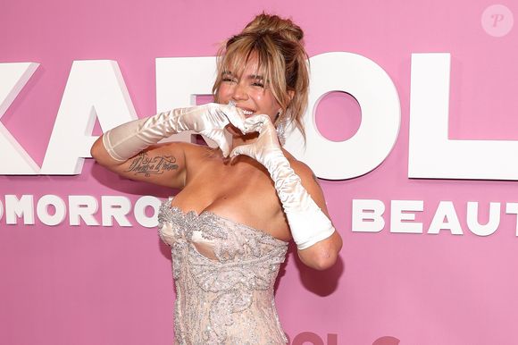 Apesar do episódio, as duas demonstraram não guardar ressentimentos. No Grammy Latino de 2023, foi Anitta quem entregou a Karol G o prêmio de Álbum do Ano, conquistado com “Mañana Será Bonito”.