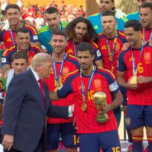 Presidente dos EUA, Donald Trump foi criticado por sua participação na final da Copa do Mundo 2026