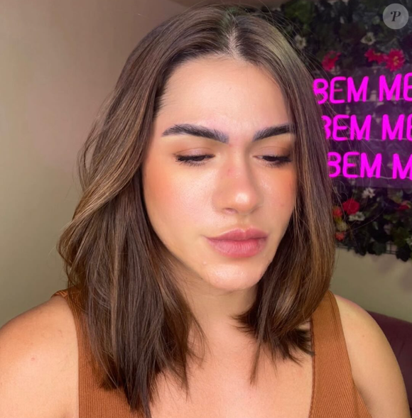 Corte de cabelo clavicut é ousado e deixa os fios na altura da clavícula, para alongar