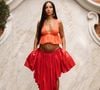 Grávida de seis meses, Sabrina Sato exibe o barrigão em novo ensaio e aposta em look Alaïa de quase R$ 30 mil