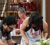 Felipe M., Gloria e Guilherme finalizam o banquete